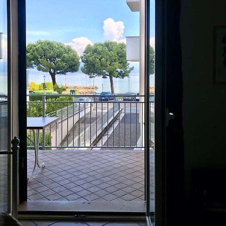Casa Caterina Lake View Holidays Apartments Peschiera del Garda Room photo