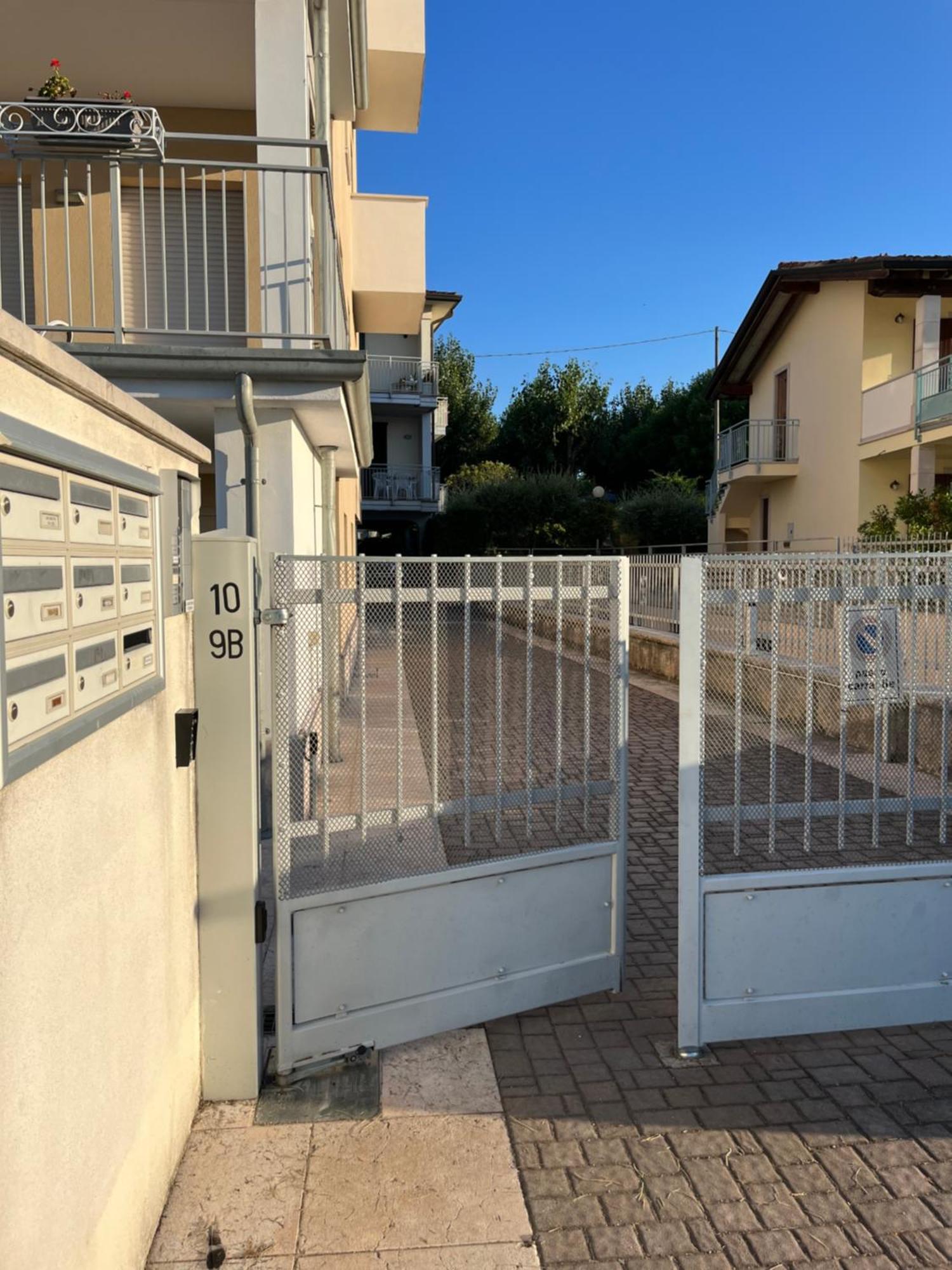 Casa Caterina Lake View Holidays Apartments Peschiera del Garda Exterior photo